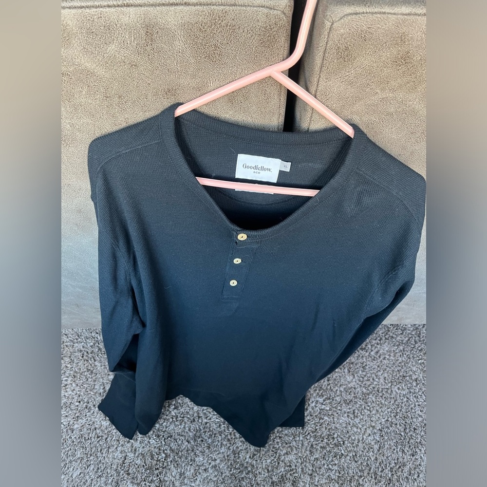 Good fellow Henley shirt